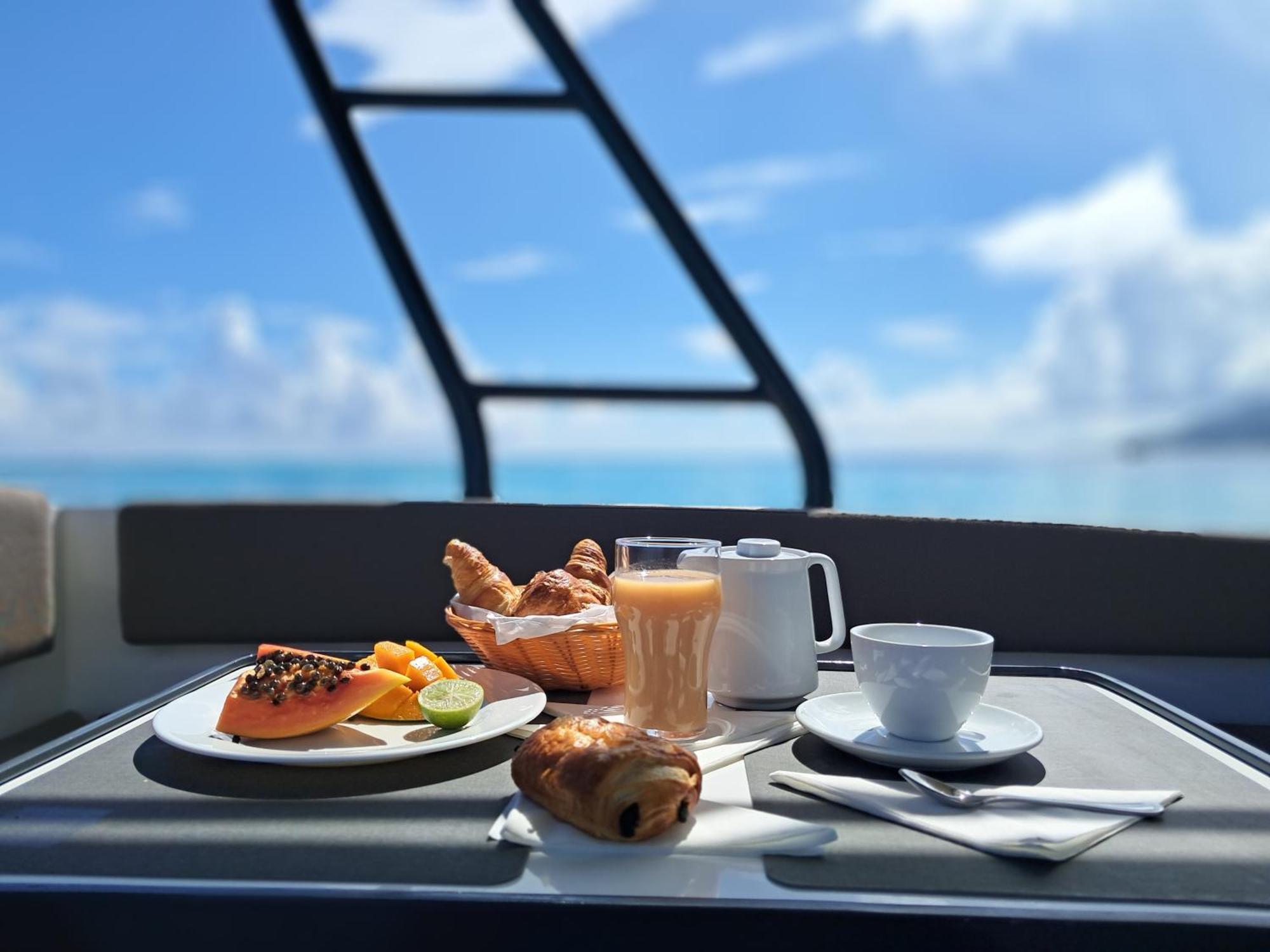 Moorea Island Beach Hotel Eksteriør bilde